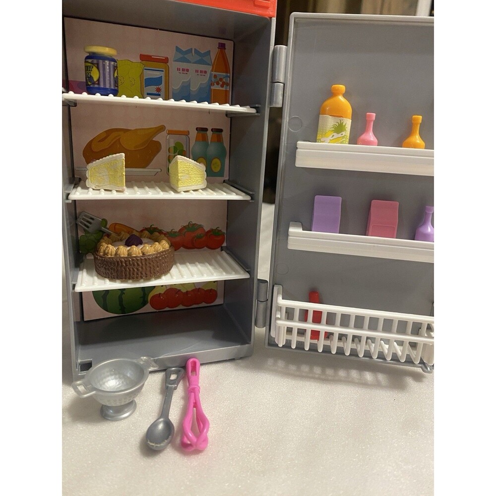 2007 Barbie Doll Chef Fridge Refrigerator Flip Oven Kitchen 1478 Silver